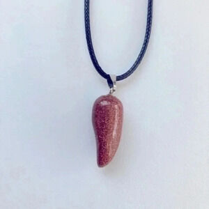 Chili Pepper Shaped Sandstone Sunstone Stone Necklace NWT